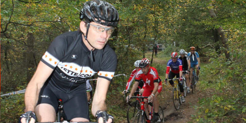 Querfeldeinrennen mit Sportlern des RSC Sturmvogel Bonn